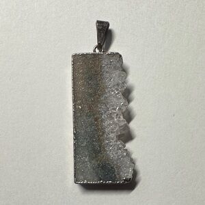 Crystal Geode Pendant Necklace